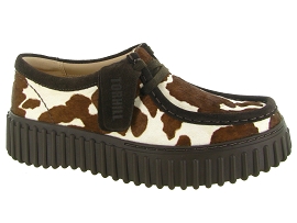 CLARKS TORHILL BEE<br>Vache